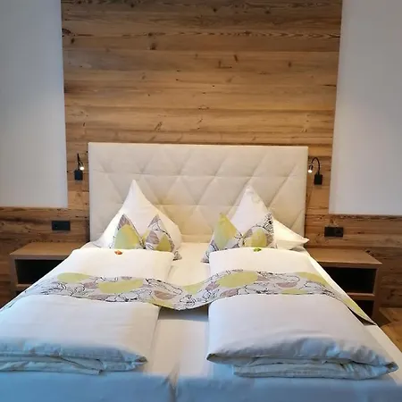 Panzió Claudia Zell Am 3*