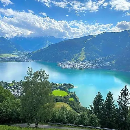 Claudia Zell Am