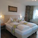 Frühstückspension Claudia Zell Am 3*